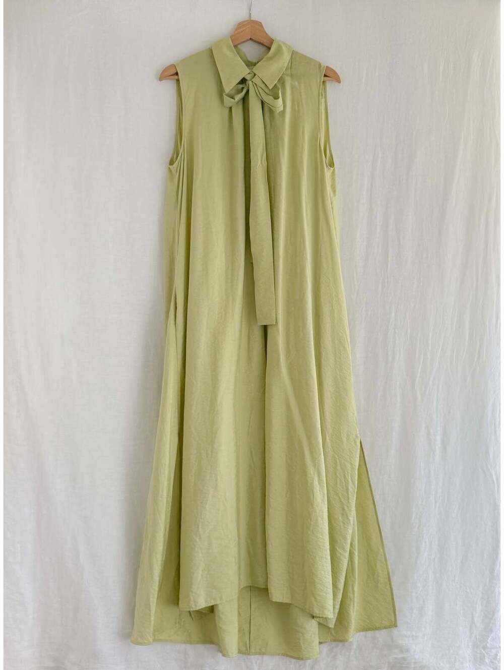 NWT COS Light Green Tie-Neck Sleeveless Dress